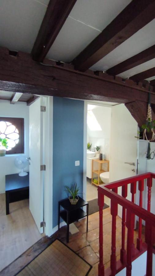 The 16Th Century Duplex In The City Center Apartment Antwerp Exterior photo